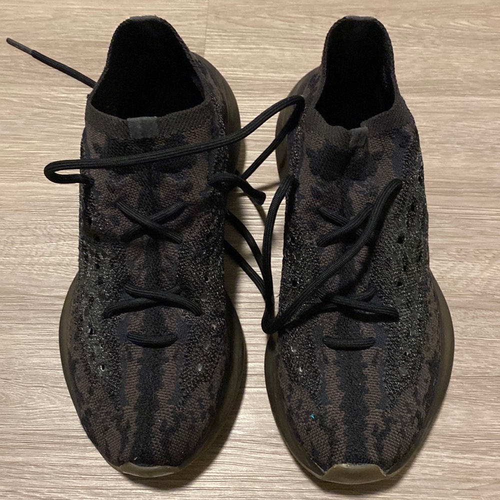 COPY - Yeezy Boost 380 Onyx (US 8)